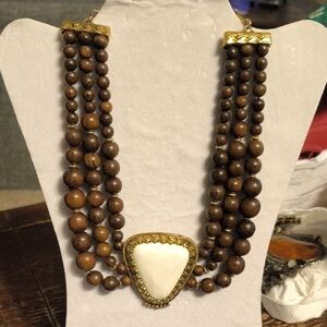 Chicos Wood Howlite Statement Adjustable Necklace . NWT